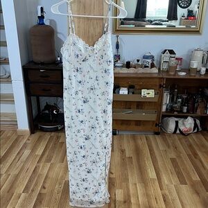 No Boundaries White Floral Maxi Dress